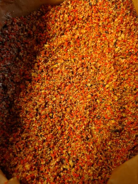 Eifutter rot